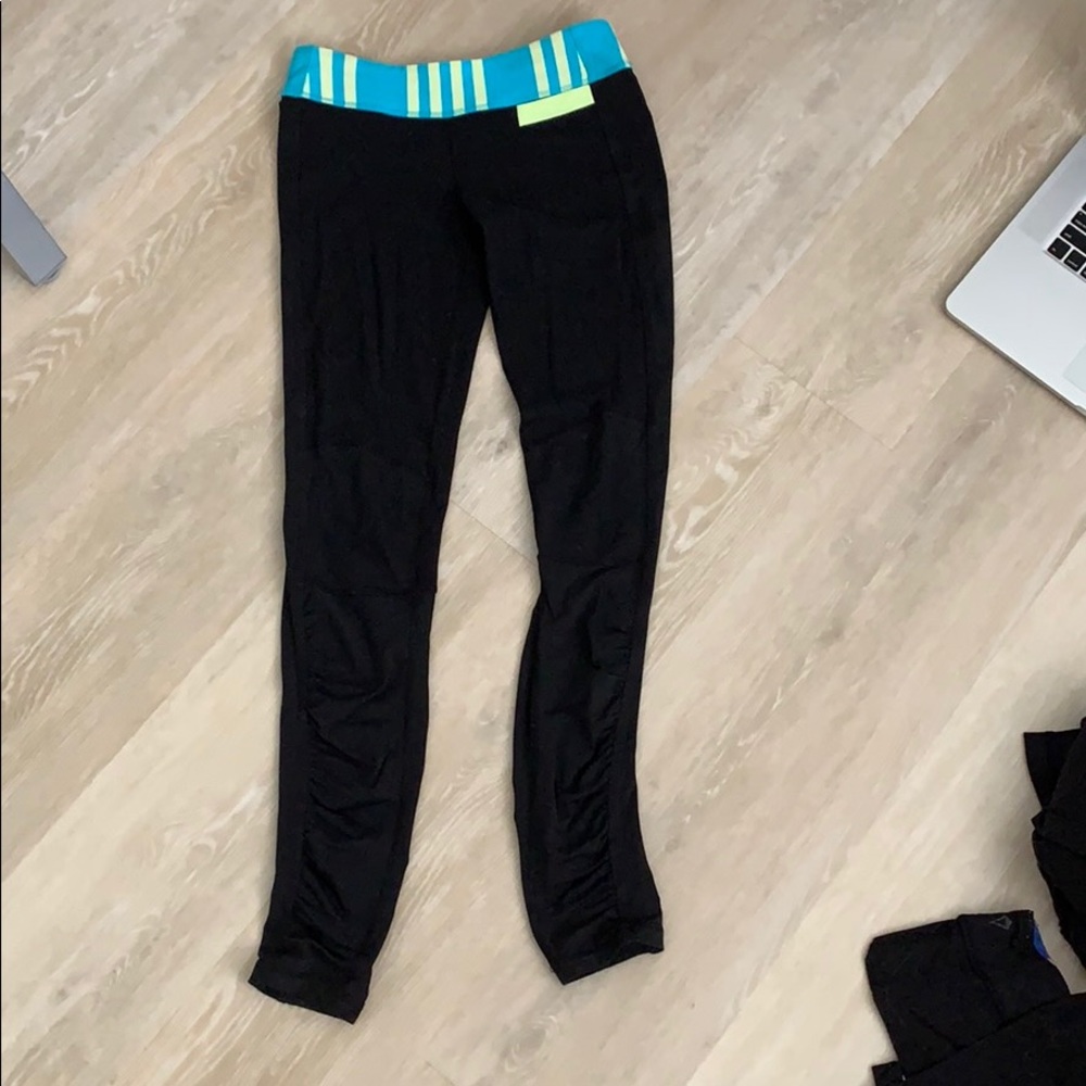 Black ivviva leggings